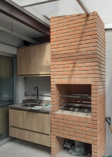 Churrasqueira predial pré moldada revestida